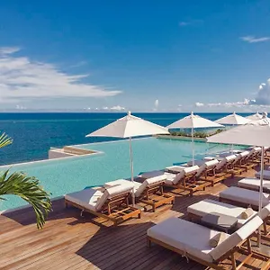 https://romarley-beach-house.allrivieramayahotels.com